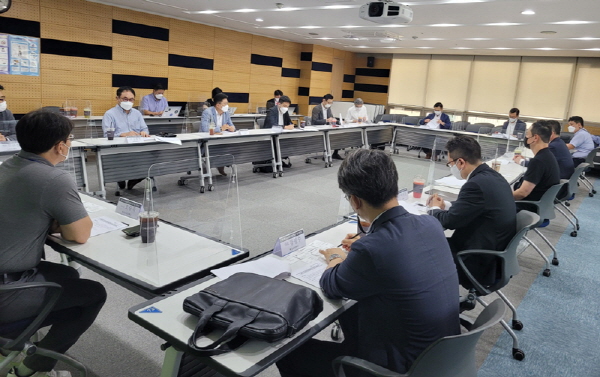 한국소프트웨어산업협회 산하의 SaaS추진협의회가 최근 제1차 정기회의를 개최하며 본격적인 활동에 들어갔다.