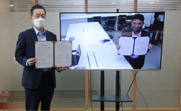 한국정보통신기술협회는 3일 경기창조경제혁신센터와 MOU를 맺었다.